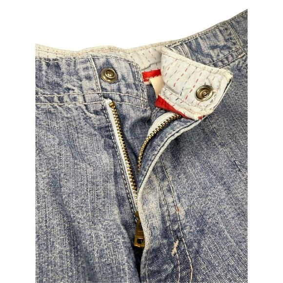 Vintage 2002 Levi’s Women’s 6 Denim Jean Shorts Mid Rise Y2K - Picture 2 of 6